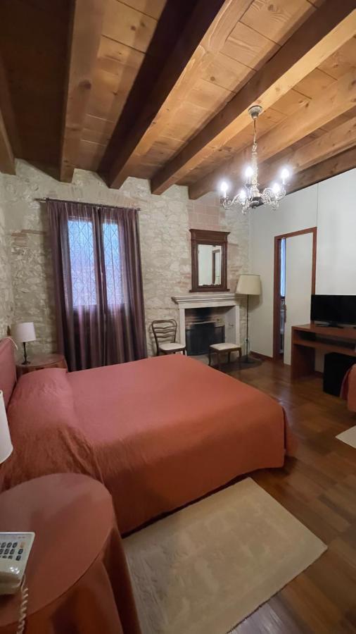 Le Vescovane Alloggio per agriturismo *